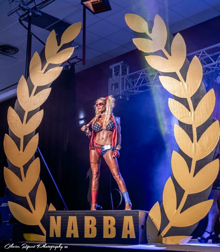 Irvine Amberto Fitness Girl