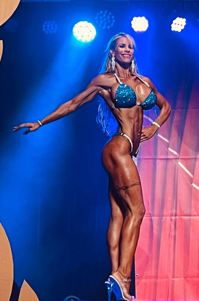 Irvine Amberto Fitness Girl