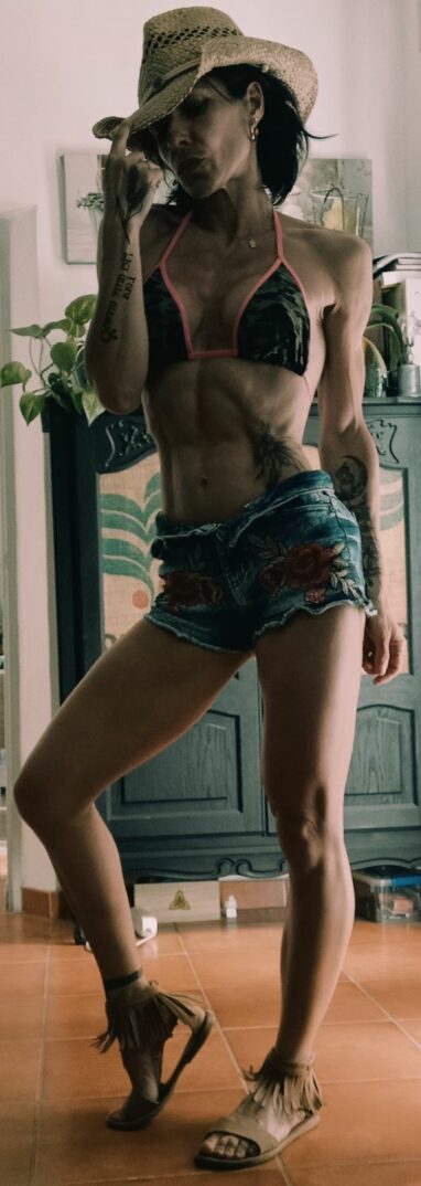 Solange "SossoWitch" Fitness girl